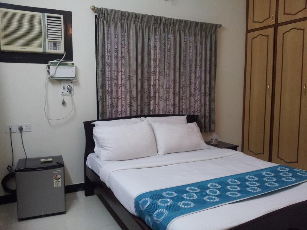 Roshini Serviced Apartments Chennai Room photo